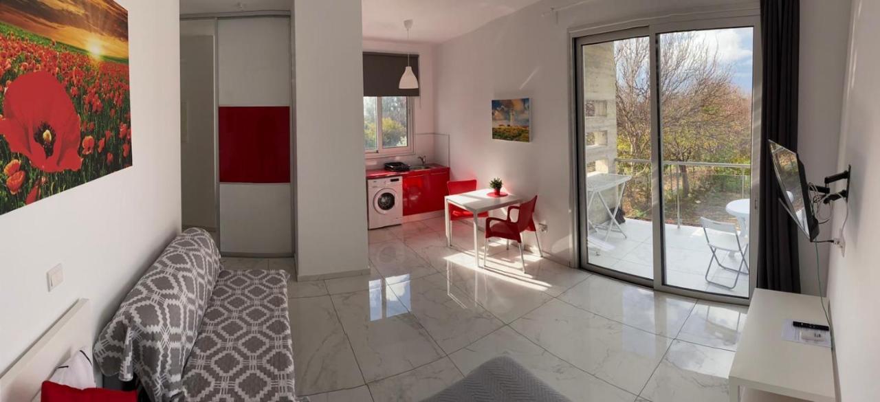 Dream- Downtown-Studios Pafos Dış mekan fotoğraf